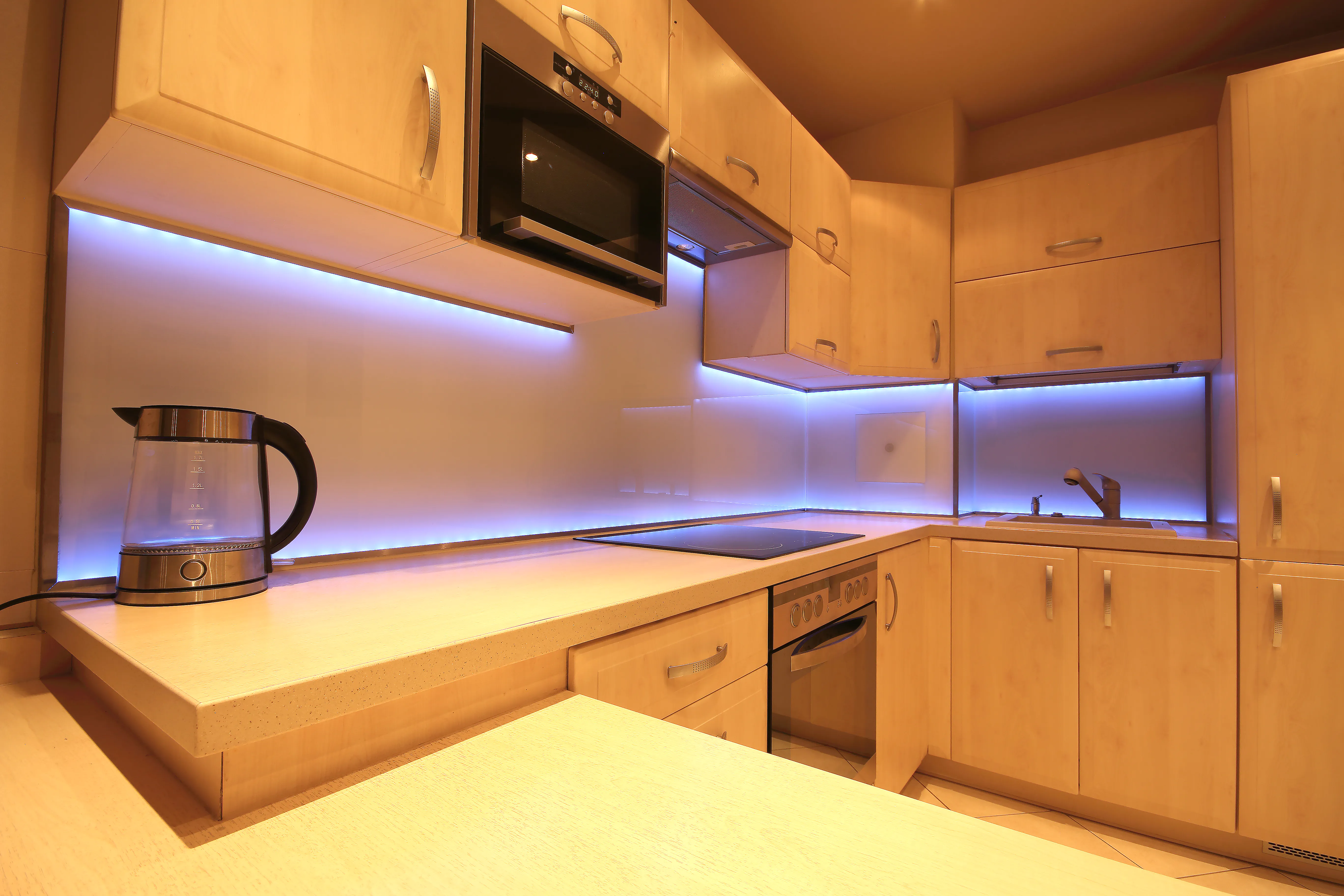 luce rgb cucina